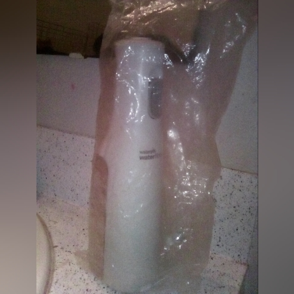 Cordless Waterpik water flosser